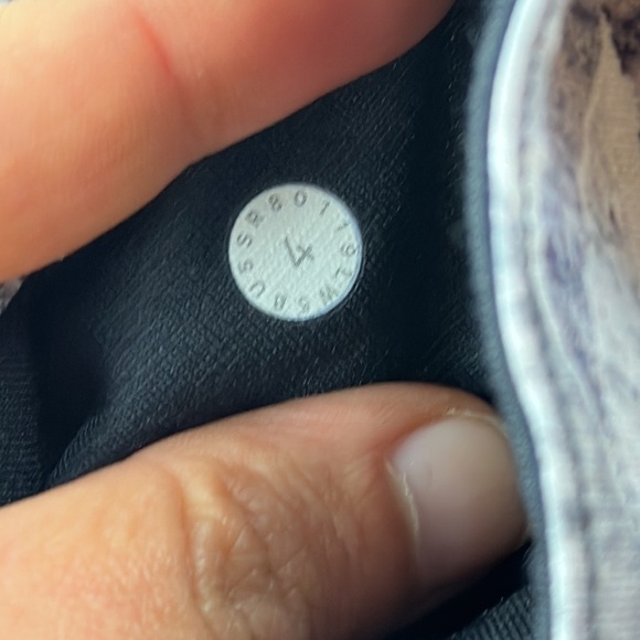 Lululemon Train Times Pant 25" Springscape Multi / Obsidian - Picture 4 of 5